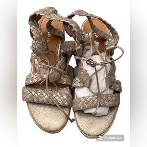 New Trask Silver Leather Wedged Heel Braided Strappy  Espadrille Platforms